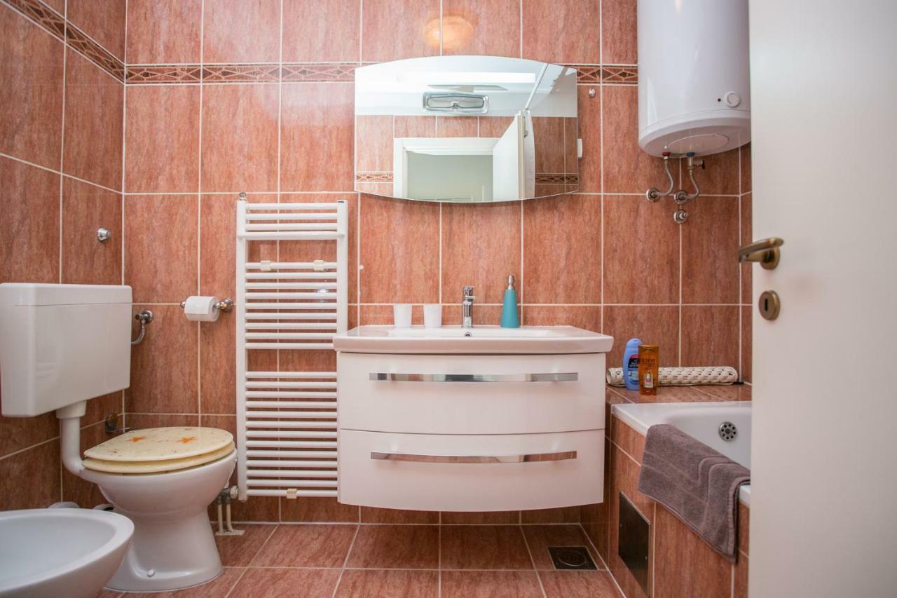 Sea View Apartment Reno W/Garage Сплит Экстерьер фото